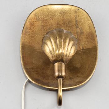 VÄGGLAMPOR, ett par, Firma Lars Holmström, Arvika, omkring 1900-talets mitt.