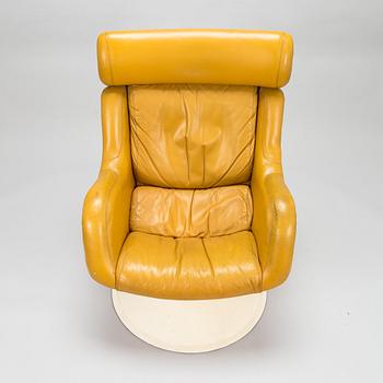 Yrjö Kukkapuro, Around 1967 '418N' armchair for Haimi.