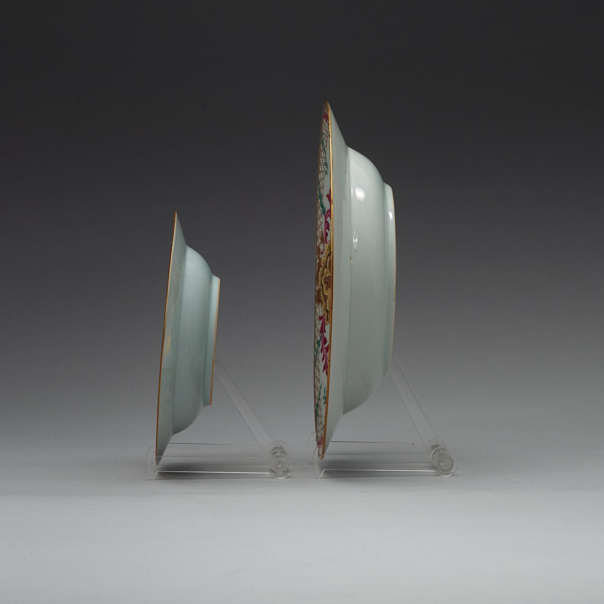 SERVISDELAR, 10 stycken, vapenporslin. Qingdynastin, Qianlong (1736-95).