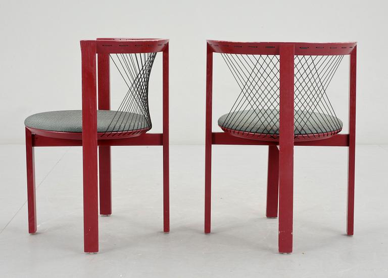 STOLAR, ett par, "String Chair", Niels Jörgen Haugesen, Danmark, 1970-tal.