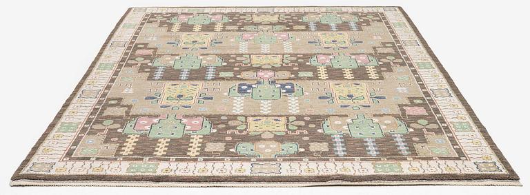 Märta Måås-Fjetterström, matta, "Örtagården", flossa, ca 313 x 205 cm, signerad AB MMF.