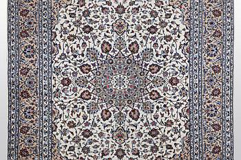 Matta, Keshan, ca 355 x 252 cm.