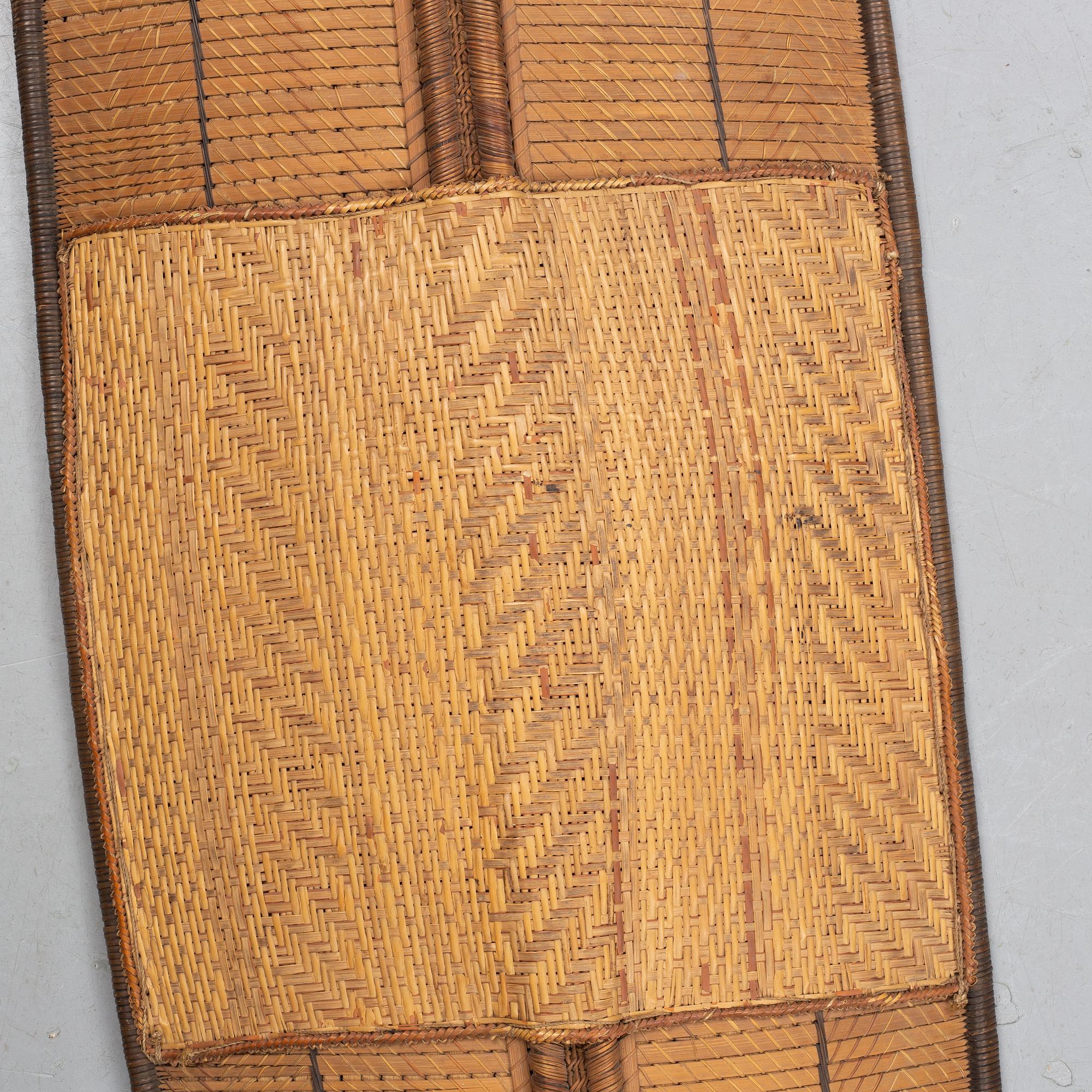A rattan shield, Mongo-Ngandu, DRC, early 20th Century.