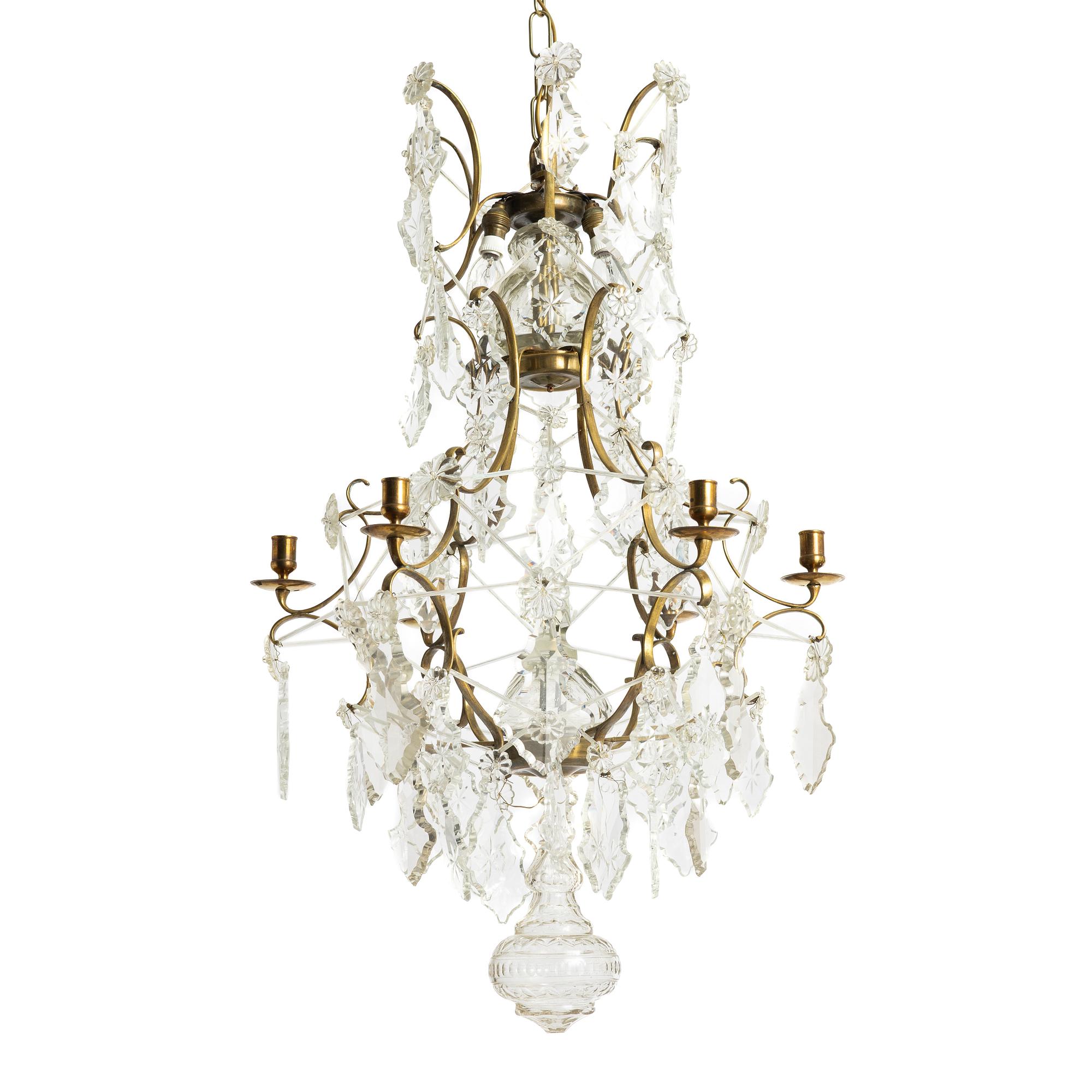 A Rococo style chandelier, 19th century.