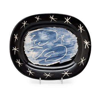 A Pablo Picasso 'Colombe brillante' faience dish, Madoura, Vallauris, France 1953.