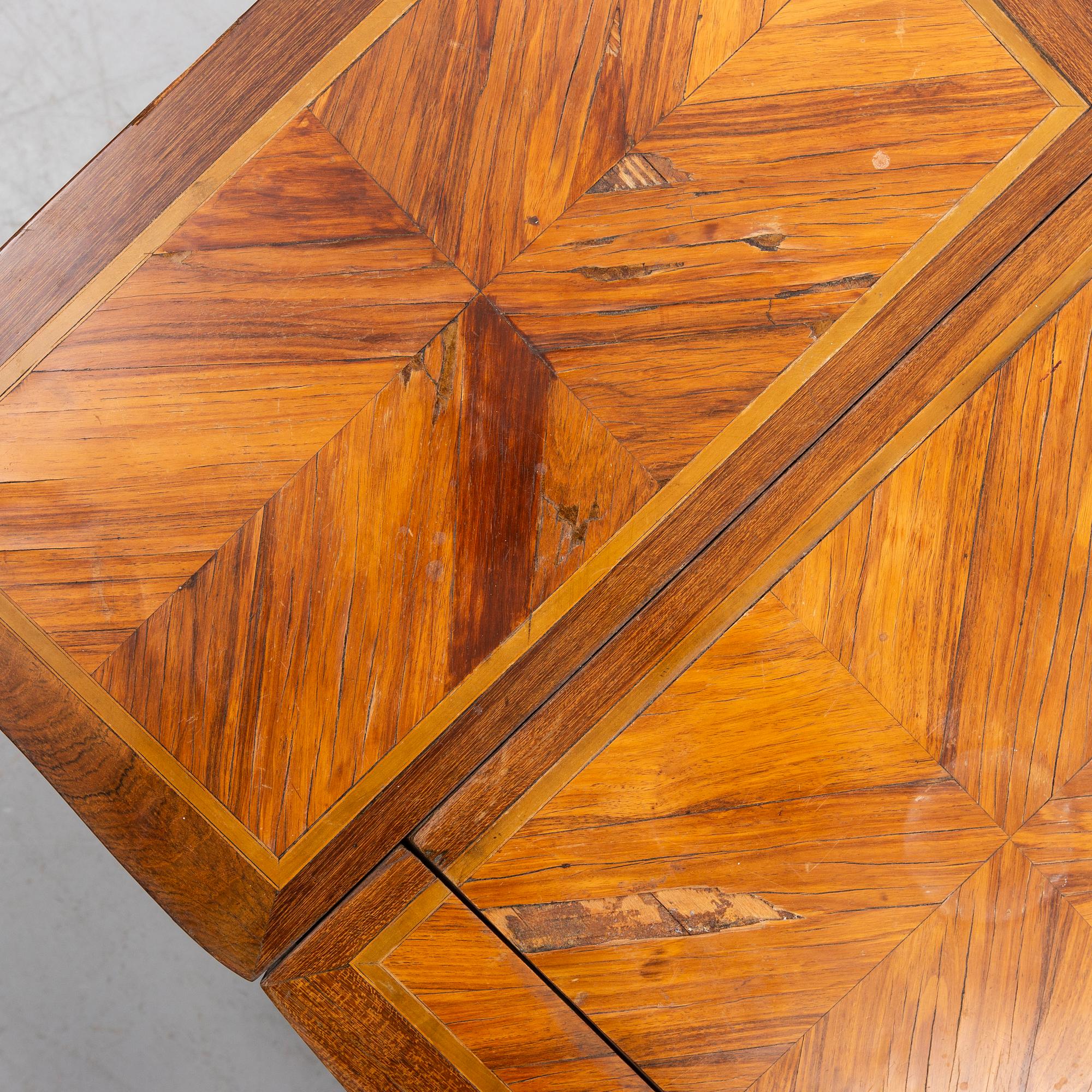 TOALETTBORD, 1700-tal.