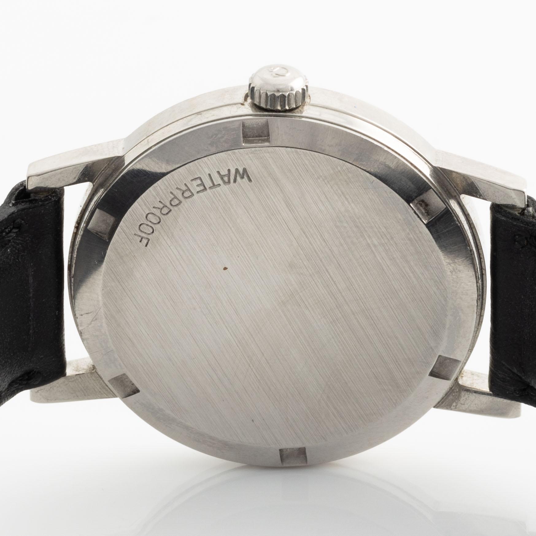 Omega, Genève, wristwatch, 35 mm.