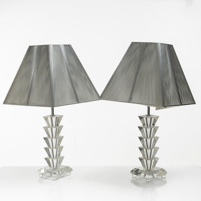 A pair of table lamps, second half of the 20th century.