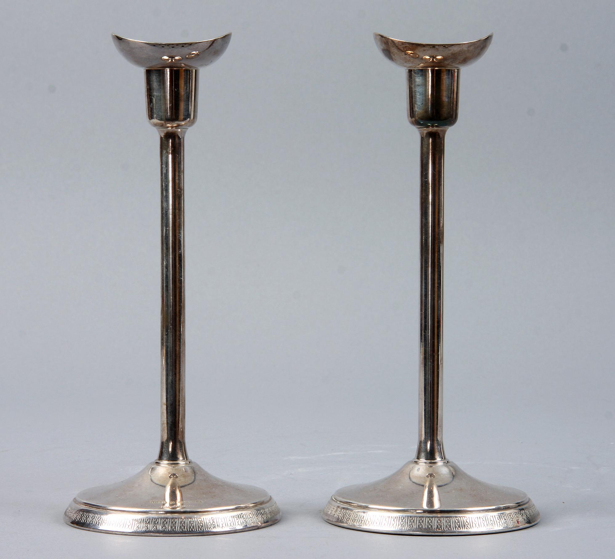 LJUSSTAKAR, ett par, silver, Ainar Axelsson, 1973.