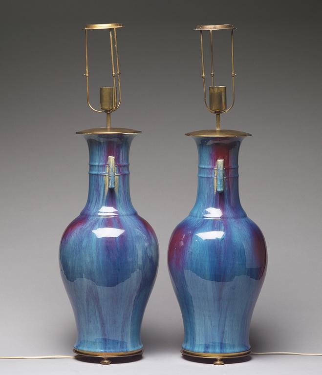 A pair of flambé glazed vases, late Qing dynasty.