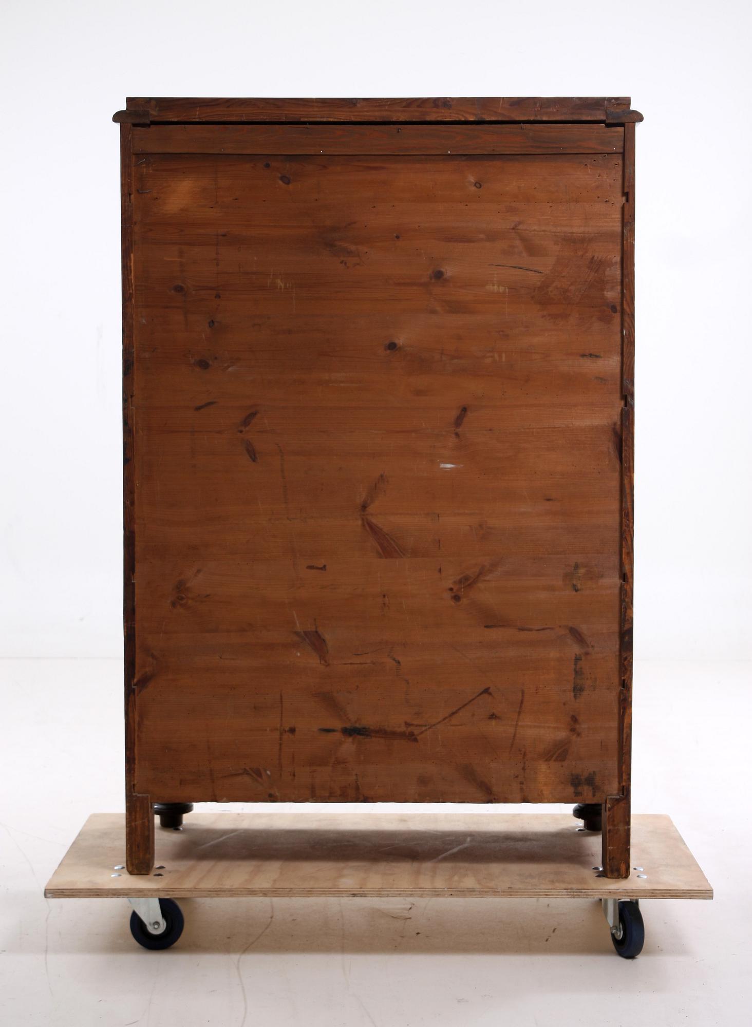 CHIFFONJÉ, nyrenässans, 1800-tal.