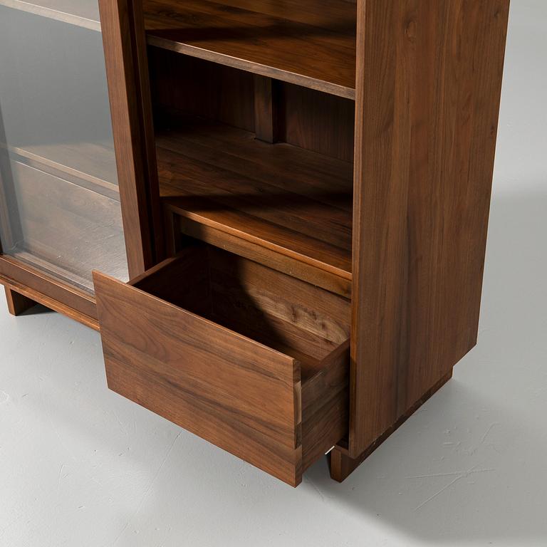Display cabinet, Indonesia, 20th/21st century.