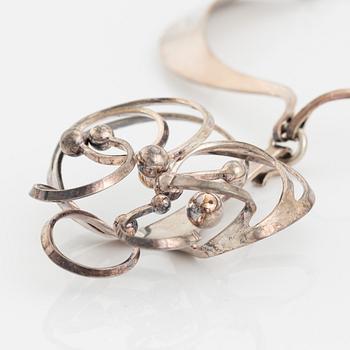 Theresia Hvorslev, a sterling silver necklace with pendant, Lidköping 1975.
