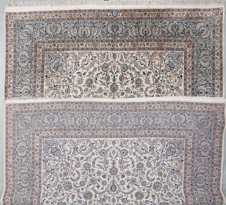 MATTA, semiantik/old Keshan, ca 425x305 cm.