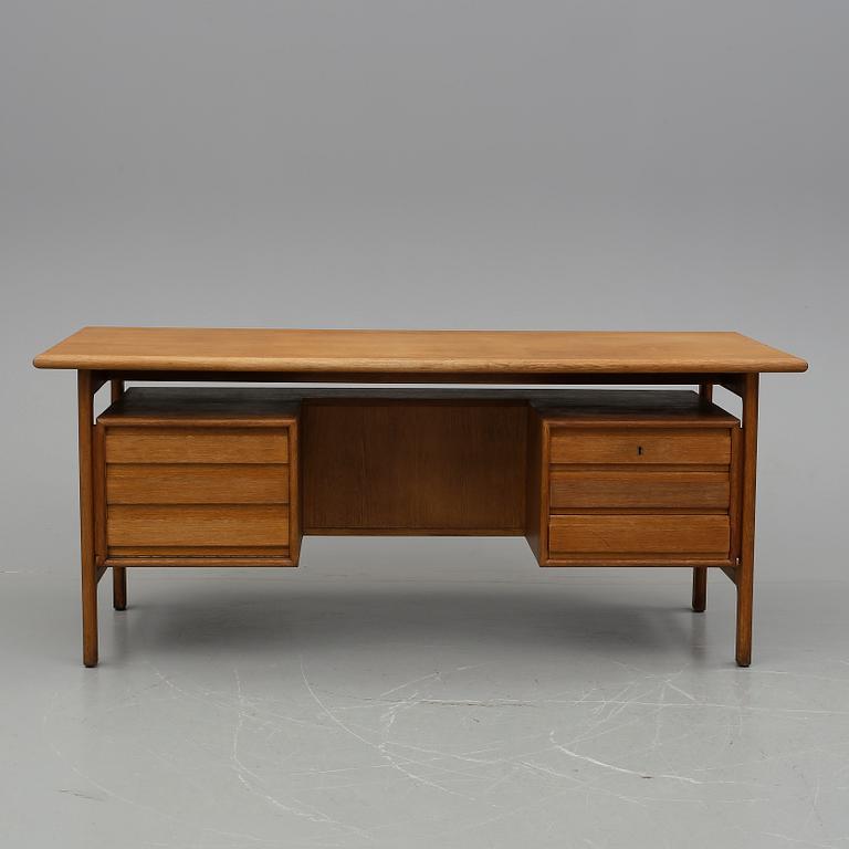 SKRIVBORD, Danmark, 1900-talets mitt.