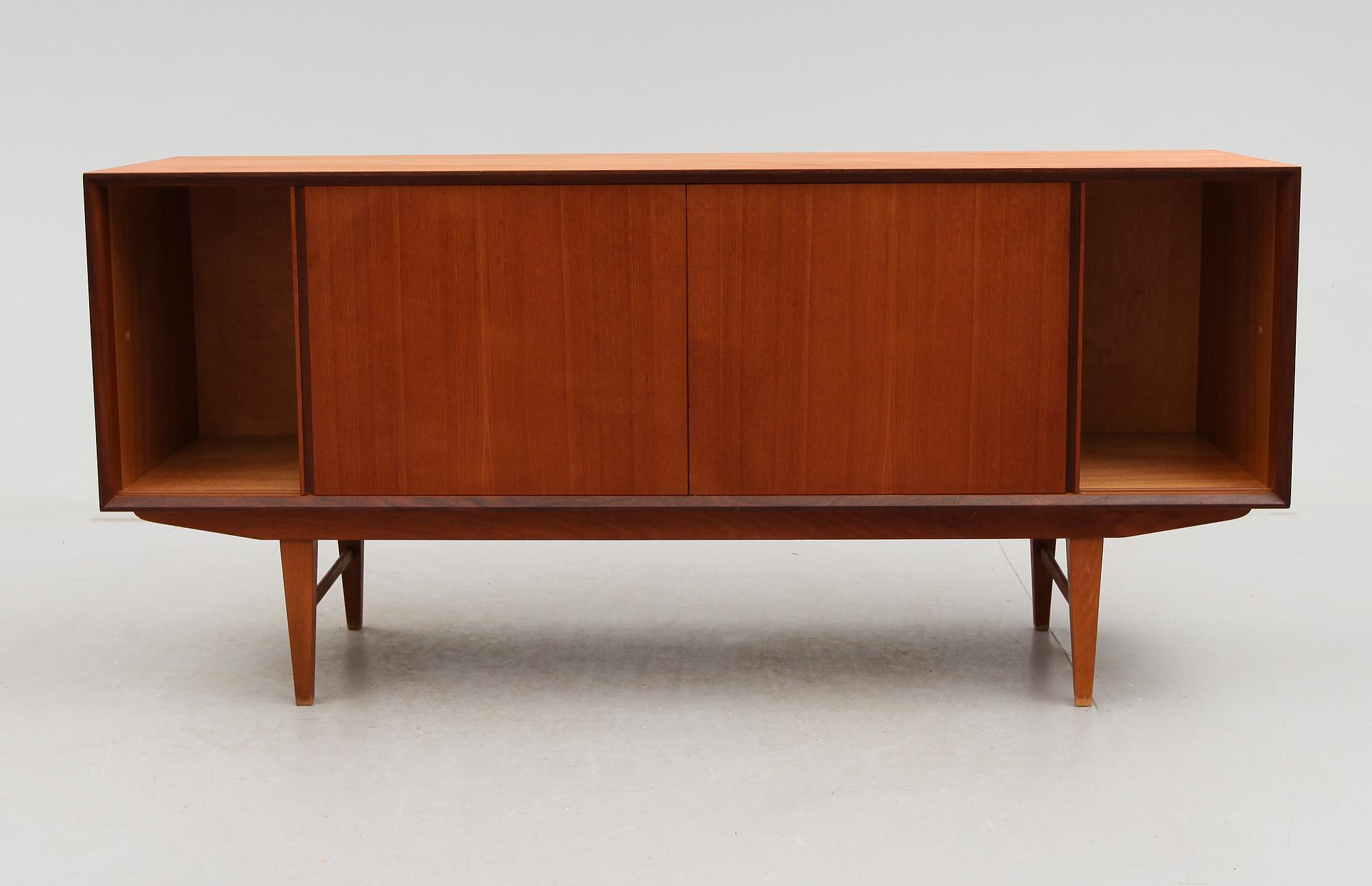 SIDEBOARD, 1900-talets andra hälft.