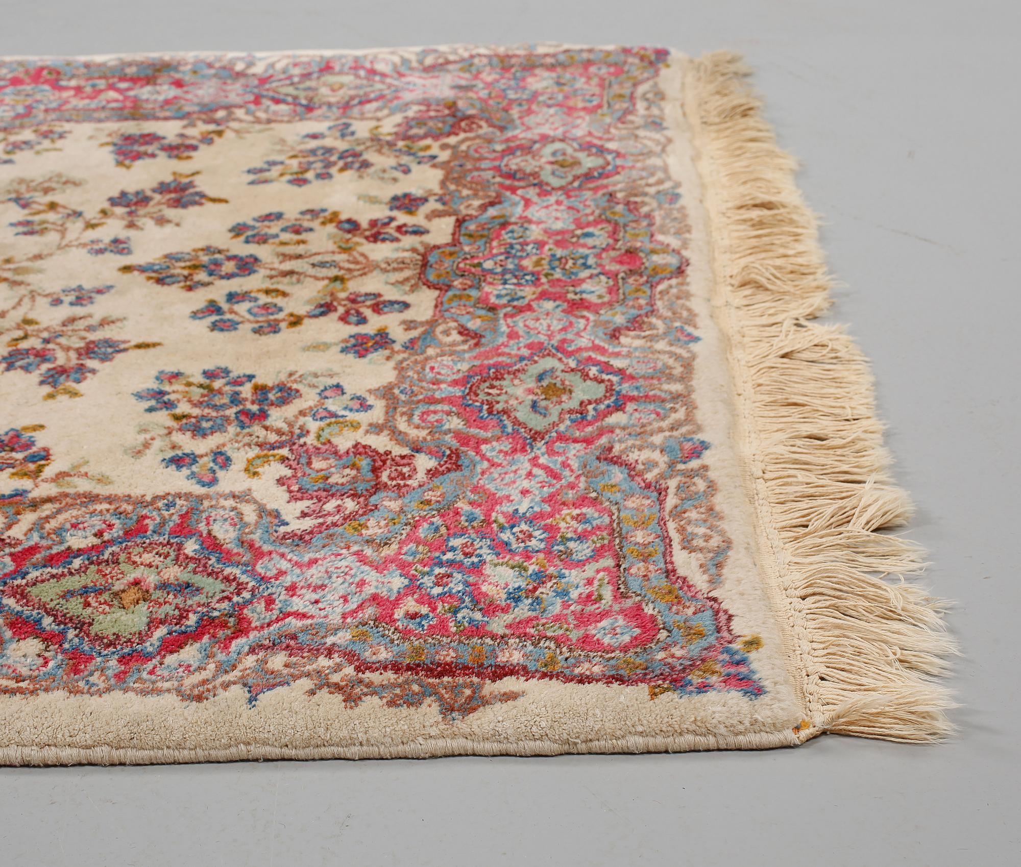 MATTA, Kirman, old, ca 190 x 122 cm.