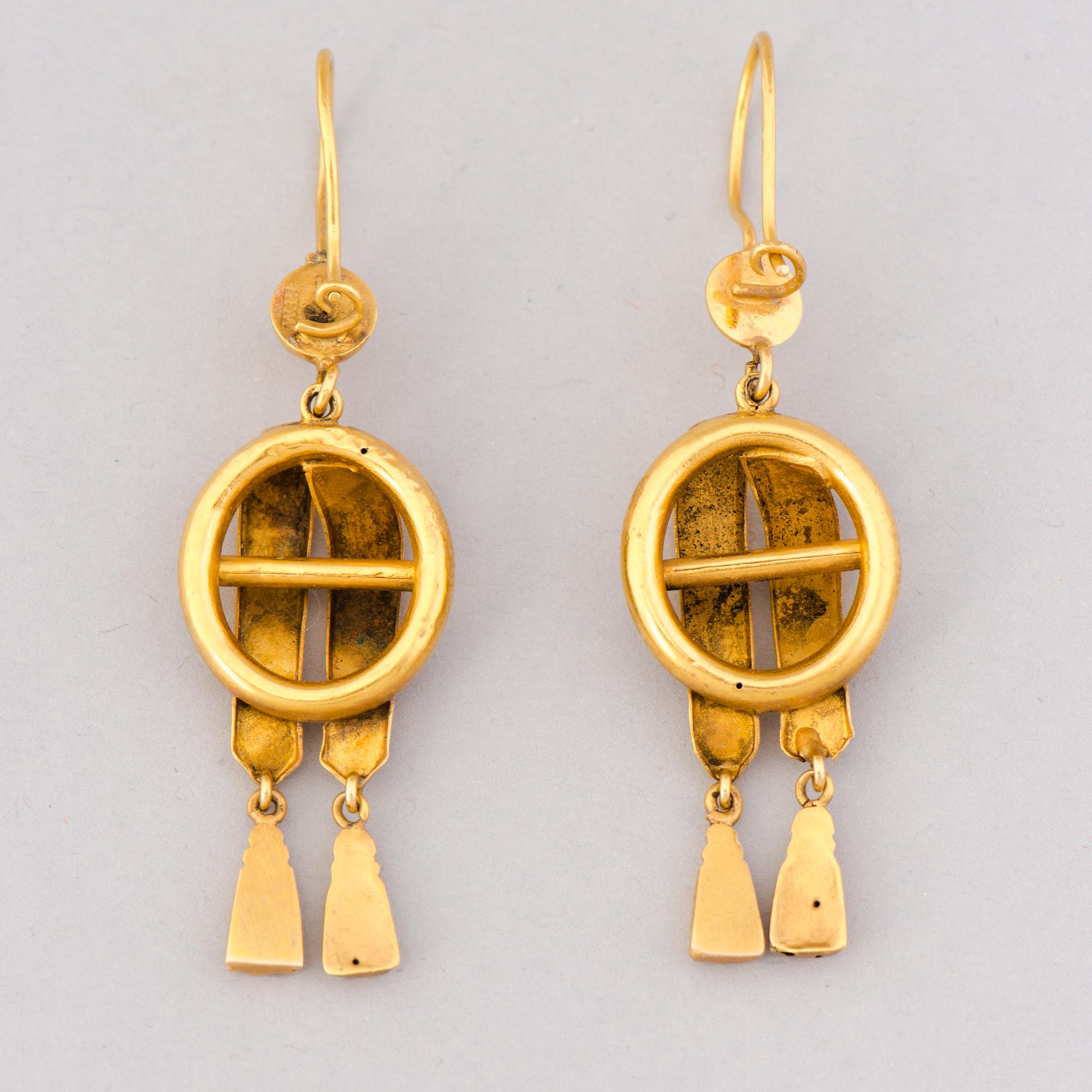 ÖRHÄNGEN, 18K guld. Wilhelm Pettersson, Åbo 1882.