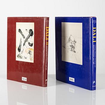 Böcker, Salvador Dalí, Catalogue Raisonné of Etchings and Mixed-Media Prints och Catalogue Raisonne of Prints, vol I-II.