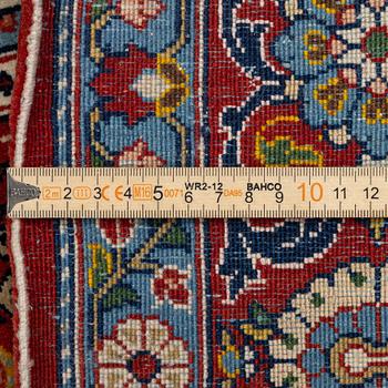 A Gohm rug, c. 225 x 145 cm.