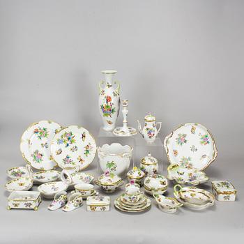 71 psc Herend, mostly "Queen Victoria".