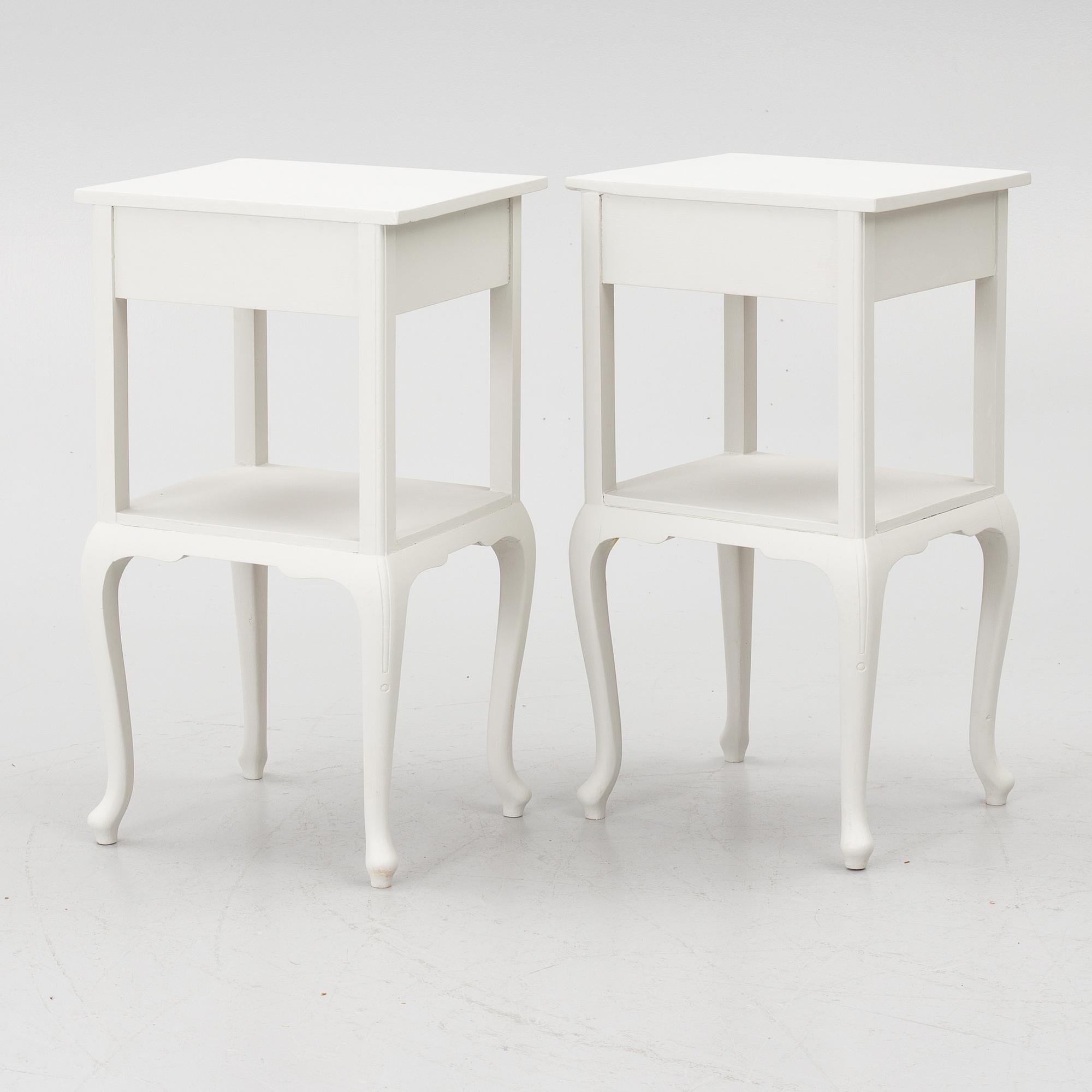 A pair of bedside tables, first half of the 20th century.