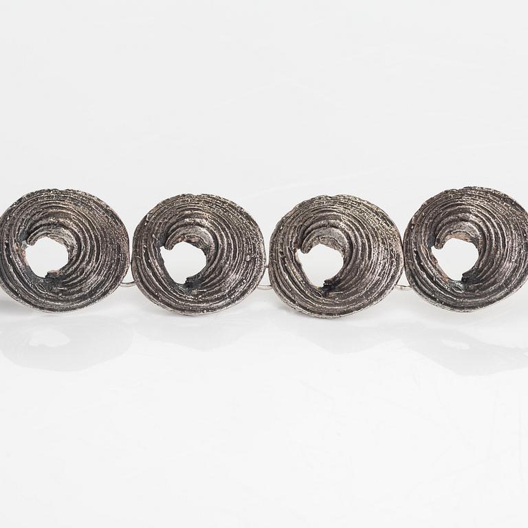 Helky Juvonen, A sterling silver necklace. Westerback, Helsinki 1973.