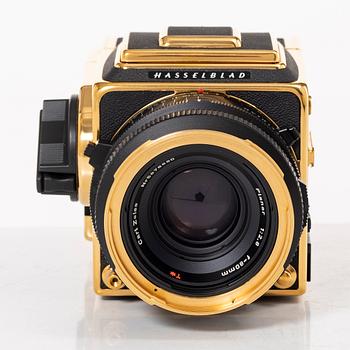 A Hasselblad camera, 2000FC/M, anniversary edition, 1985.