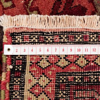 An antique Agra carpet of 'Timuri Baluch' design, Northern India, c. 265 x 181 cm.