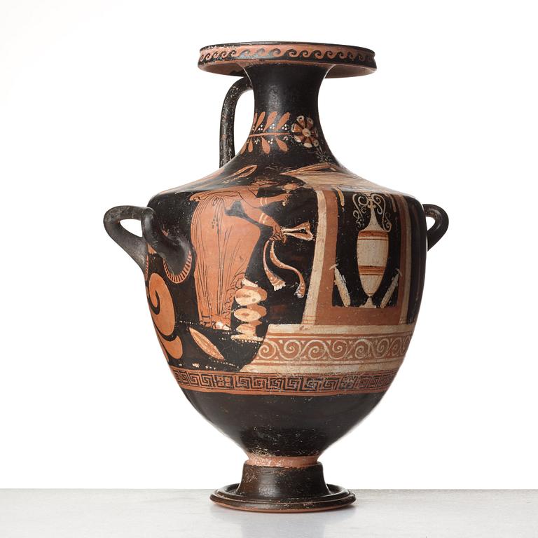 An Apulian red-figured Hydria, probably circa 350-330 B.C.