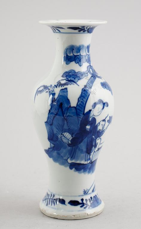VAS, porslin, Kina, 1800-/1900-tal.