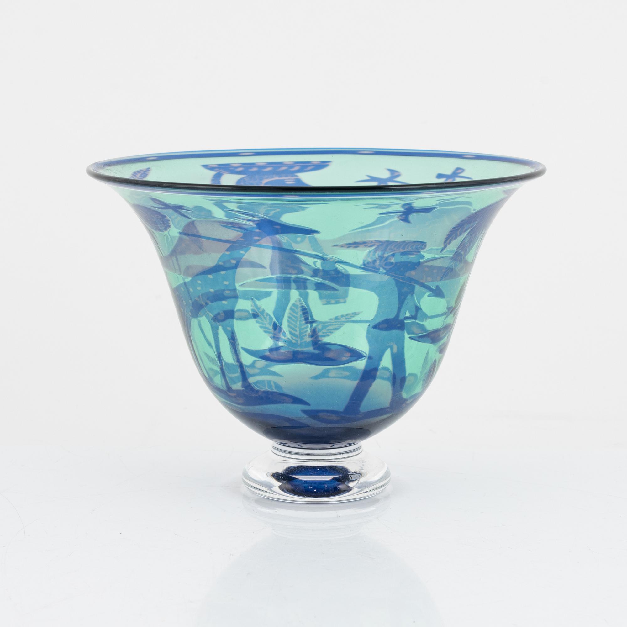 Wilke Adolfsson, a 'graal' glass bowl, 1990.