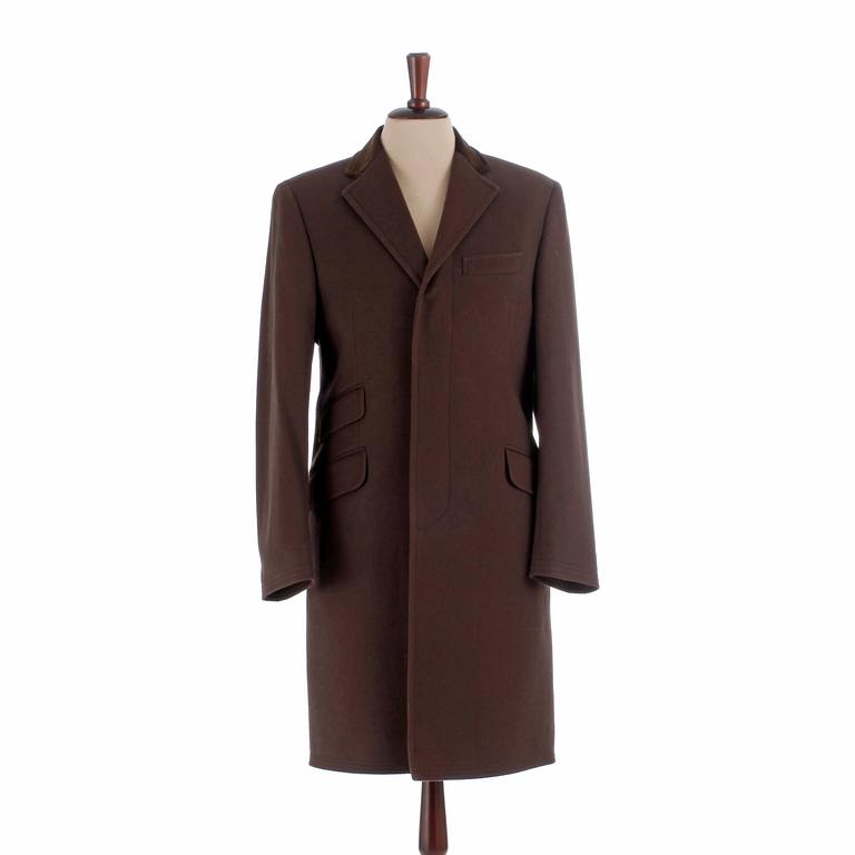 PARK HOUSE, a brown wool and cashmere coat / covert coat, size 46.