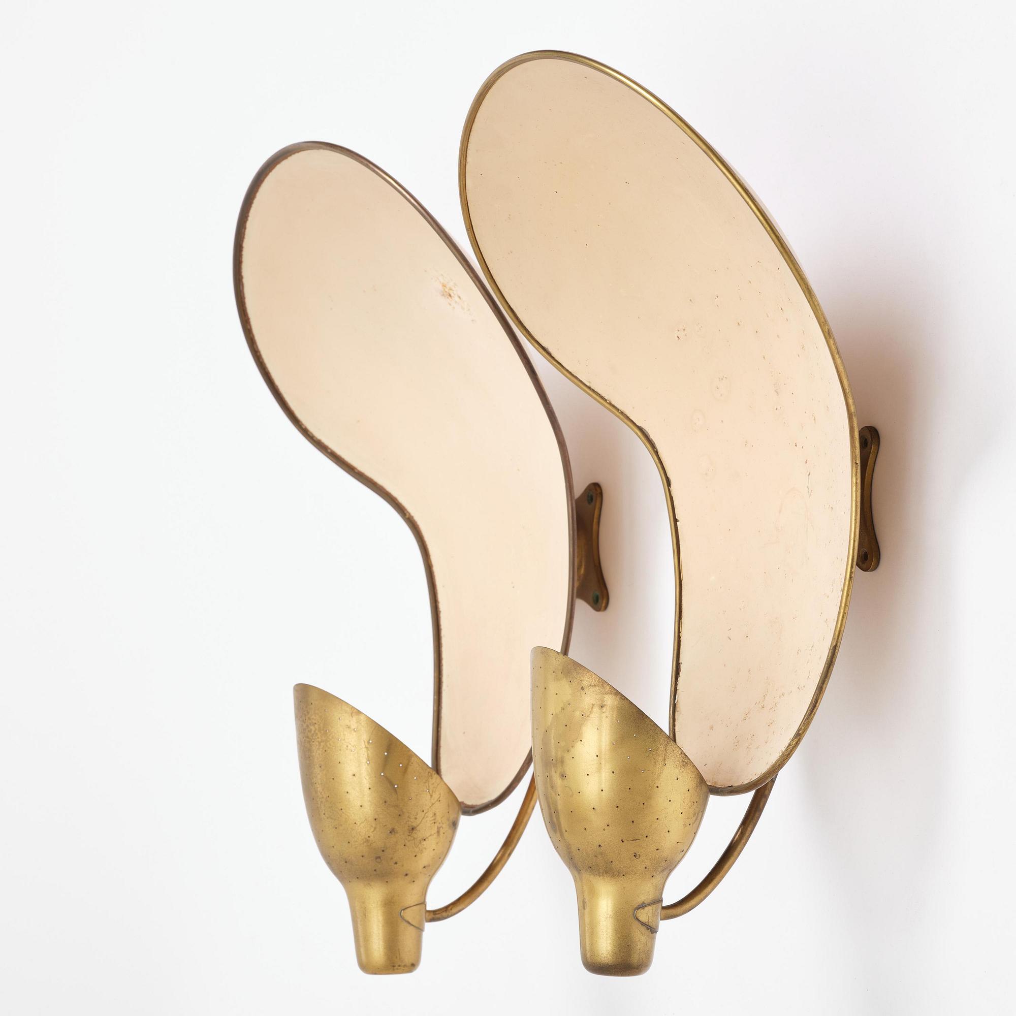 Carl-Axel Acking, a pair of wall lamps model "5017", Bröderna Malmströms Metallvarufabrik, Malmö, 1940s.