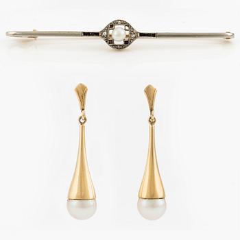 A pair of earrings and a brooch, 18K and 14K gold with pearls and small rose-cut diamonds.