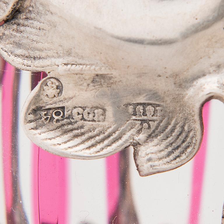 TEGLASHÅLLARE, silver och glas, Carl Gustav Ekqvist, St:Petersburg 1850-tal.