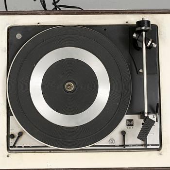 RADIO och GRAMMOFON, RR-126-fo-st, Achille och Pier Giacomo Castiglione, Brionvega, Italien, formgiven 1965.