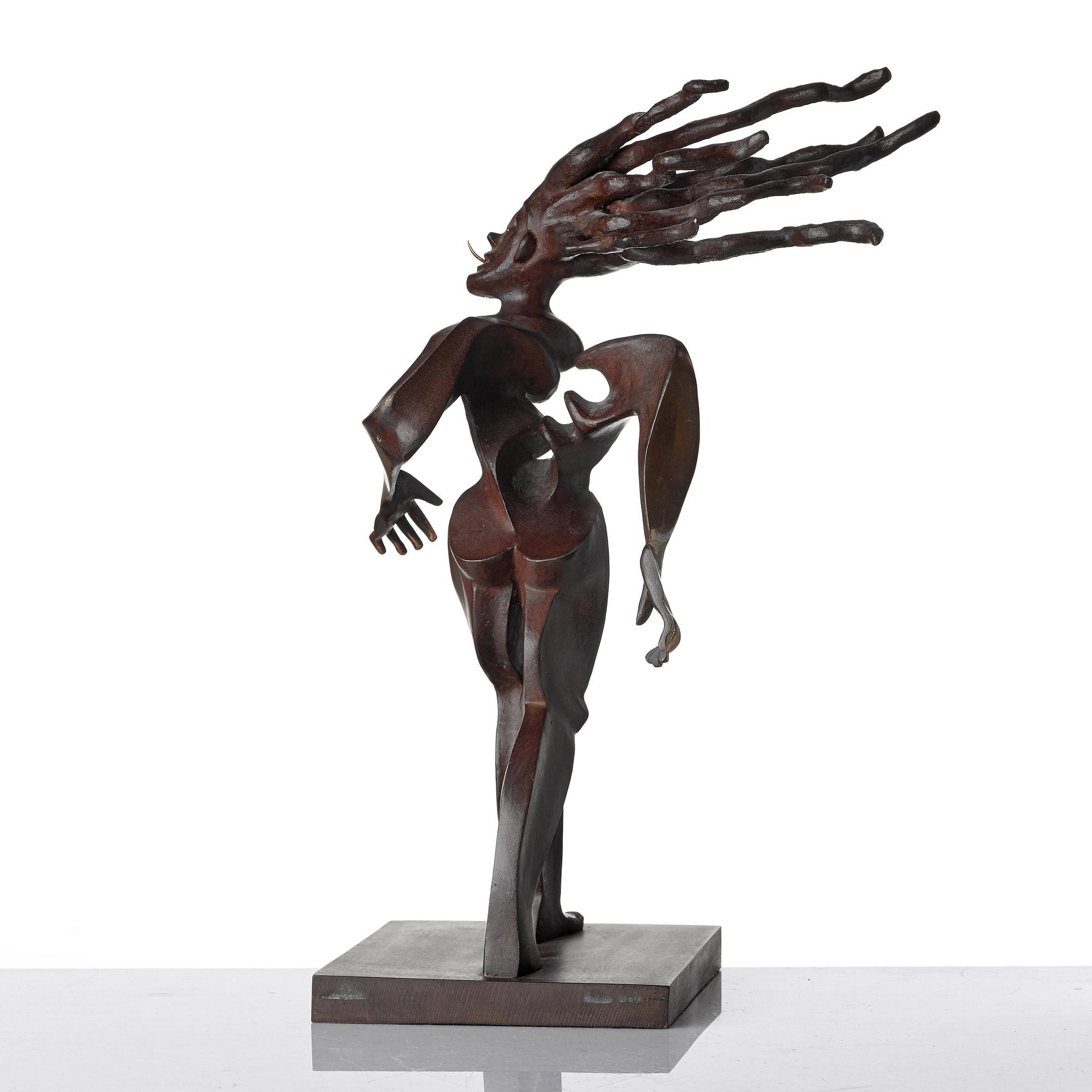 Timo Solin, Standing woman.