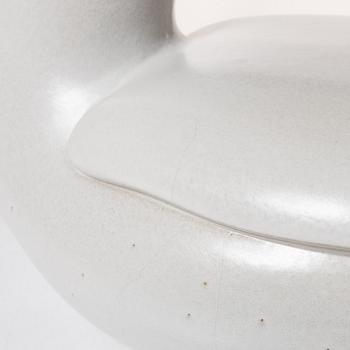 Paul Hoff, a stoneware sculpture of a swan, "Cyngus Cyngus", Gustavsbergs STudio, Sweden, 1986.