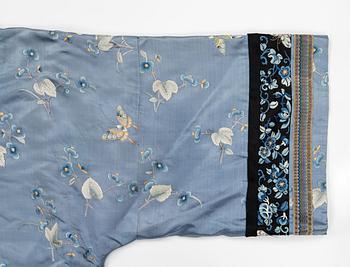A lavender blue embroidered silk female informal robe, late Qing dynasty, 19th century.