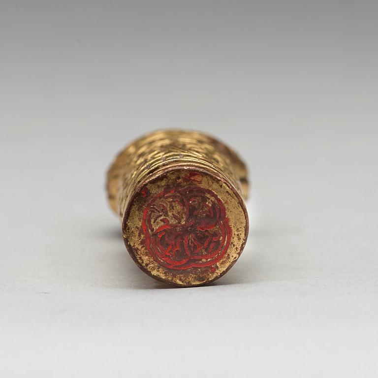 SIGILL, förgylld brons. Tibet, troligen 1700-tal.