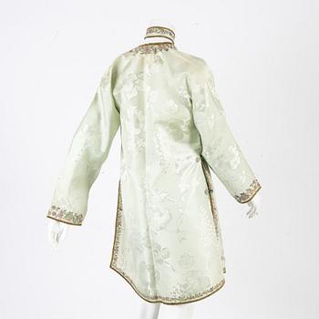 A Chinese silk robe, early 20th Century.