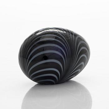 Oiva Toikka, glasägg, signerad O. Toikka Nuutajärvi.