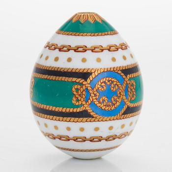 A Russian porcelain egg, part of the Derzhava service,Imperial Porcelain Factory, Saint Petersburg late 19th century.