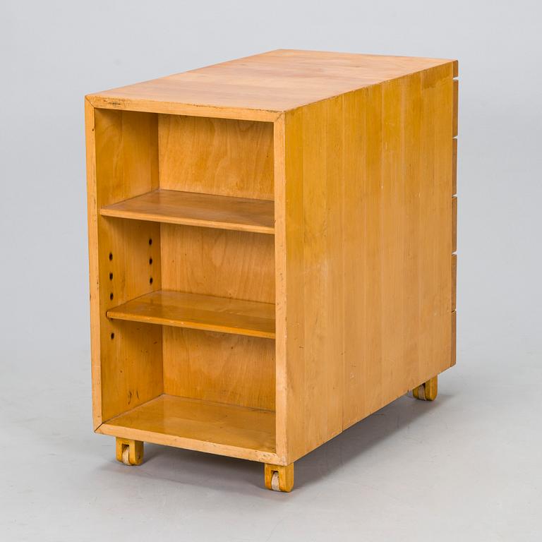 Aino Aalto, A 1940's 'B96' drawer unit for O.Y. Huonekalu- ja Rakennustyötehdas A.B. Finland.