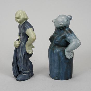 Åke Holm, two signed stoneware figurines.