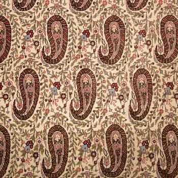 A CARPET, semi-antique Qum, ca 341 x 238 cm.
