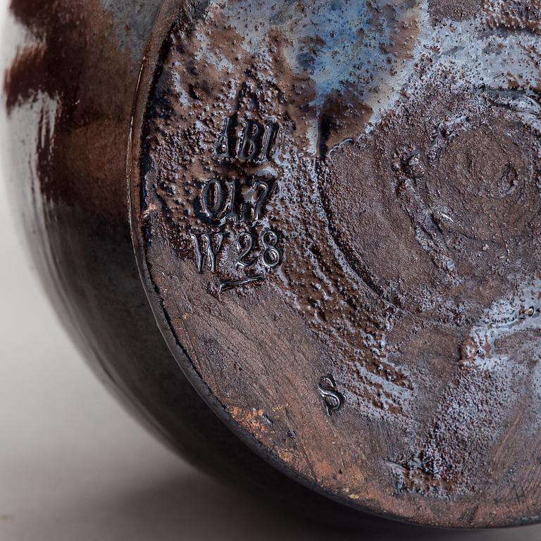 Alfred William Finch, A vase by Iris Finland 1901.