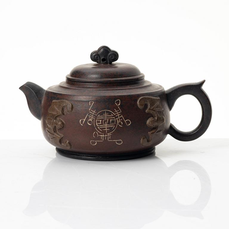 A 'bat' yixing teapot, China 1980s.