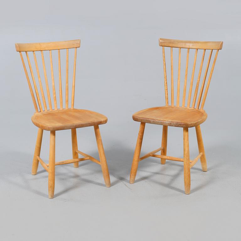 STOLAR, ett par, "Lilla Åland", märkta Carl Malmsten Stolab, 1998.
